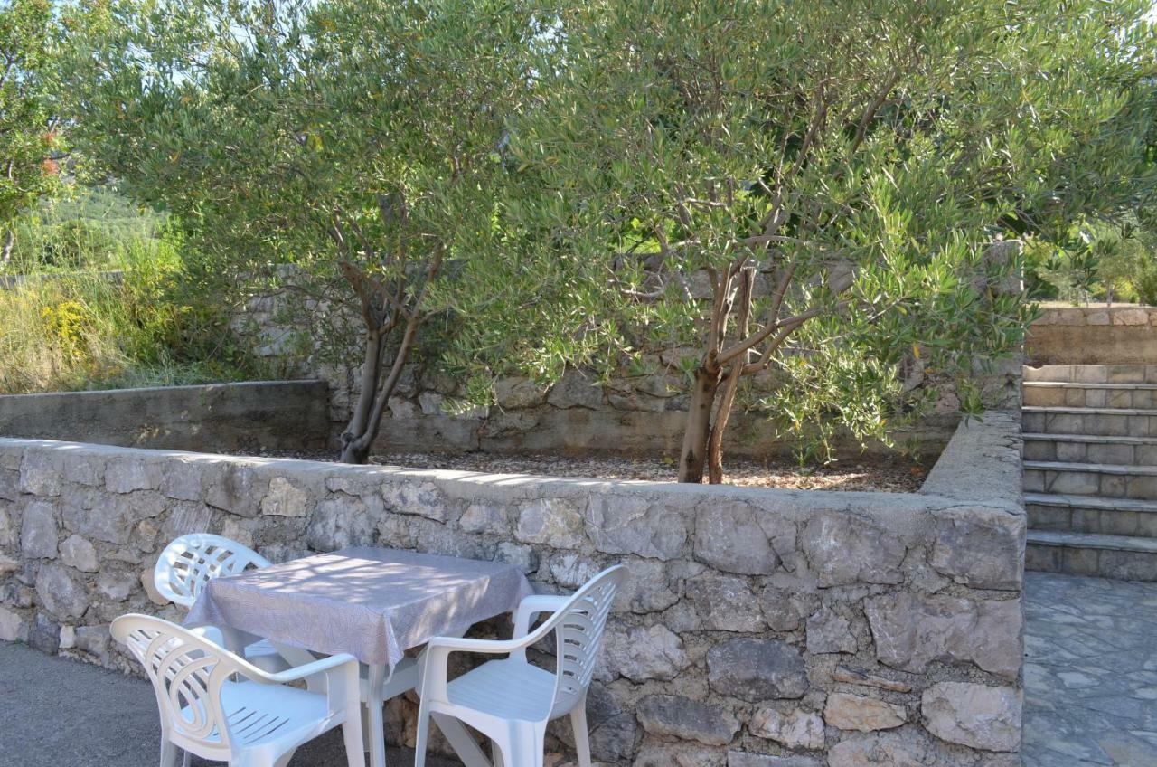 Holiday Home Garina Draga Bascanska Экстерьер фото